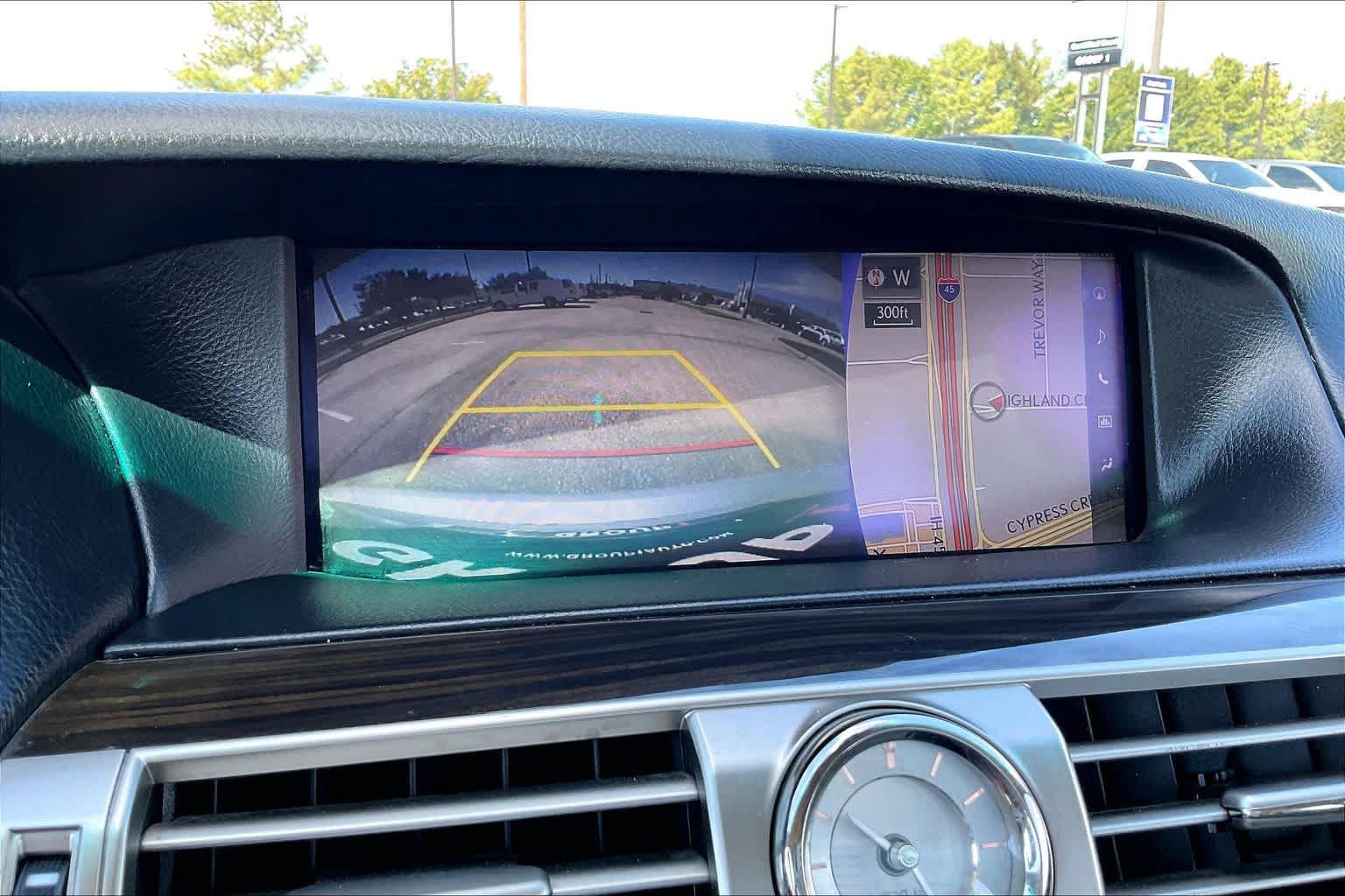 Used 2017 Lexus LS 460 w/ Comfort Package RWD image 29
