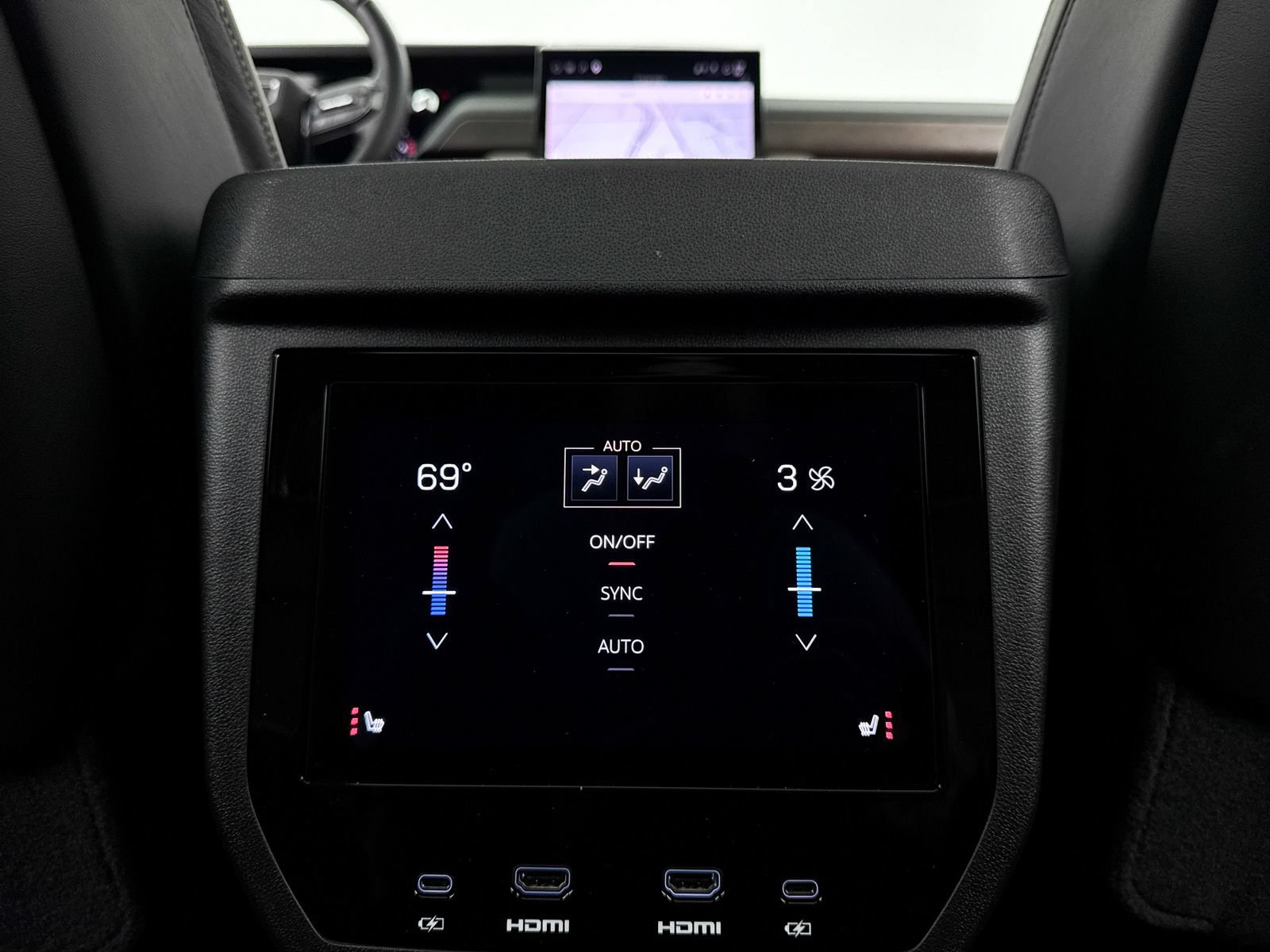 Used 2025 GMC Yukon Denali Ultimate AWD/4WD image 48