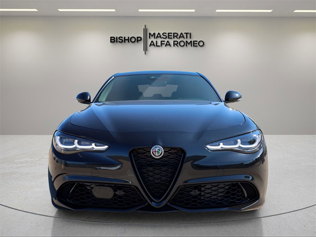 New 2025 Alfa Romeo Giulia w/ Driving Assist Package image 2