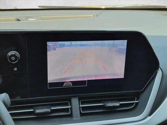 Used 2024 Chevrolet Trax LS FWD image 13