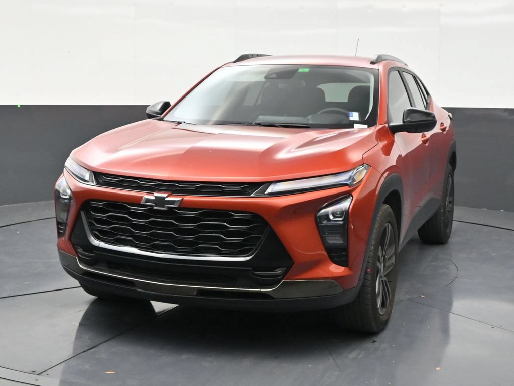 Used 2024 Chevrolet Trax ACTIV w/ Driver Confidence Package FWD image 8
