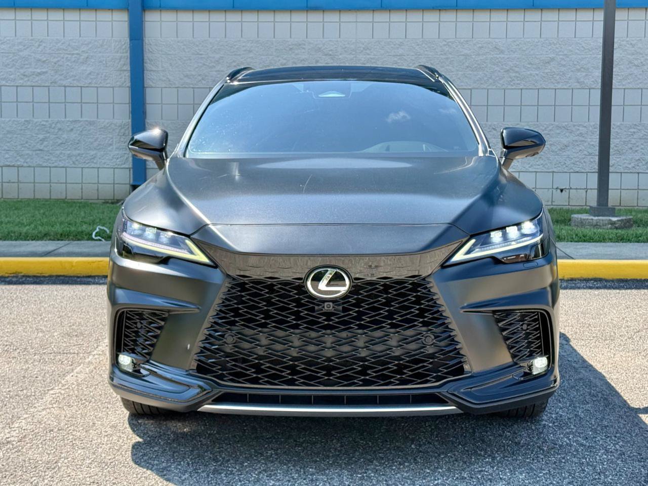 Used 2023 Lexus RX 500h F Sport w/ Accessory Package (Z1) AWD/4WD image 2