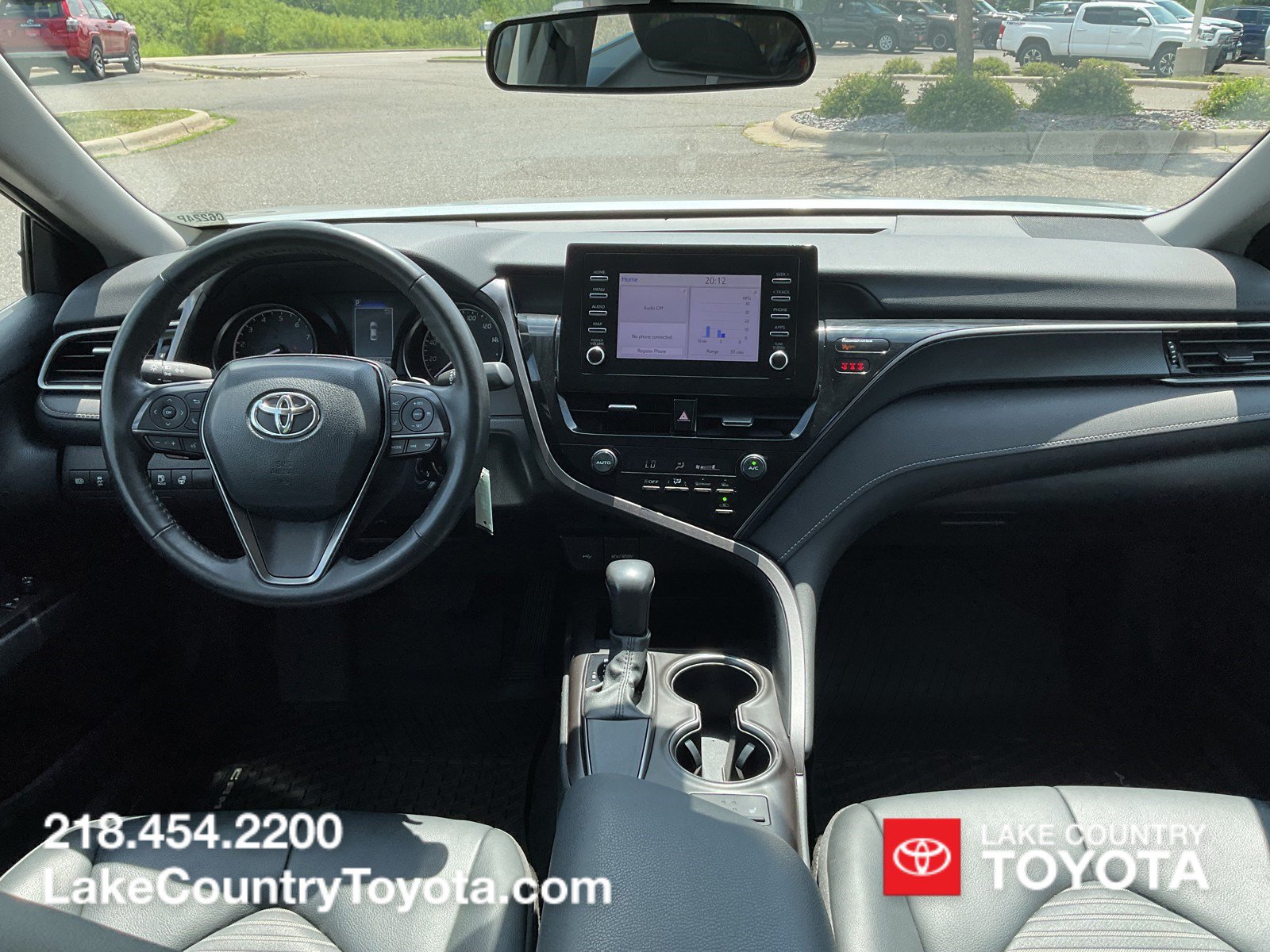Used 2024 Toyota Camry SE FWD image 15