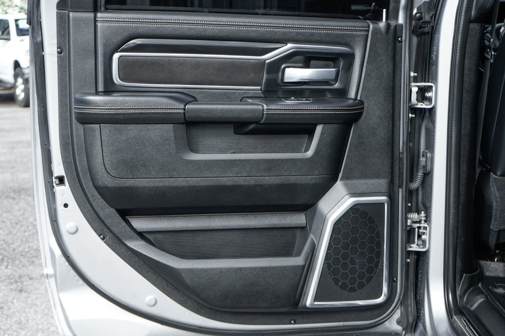 Used 2022 RAM 2500 Laramie w/ Night Edition image 34