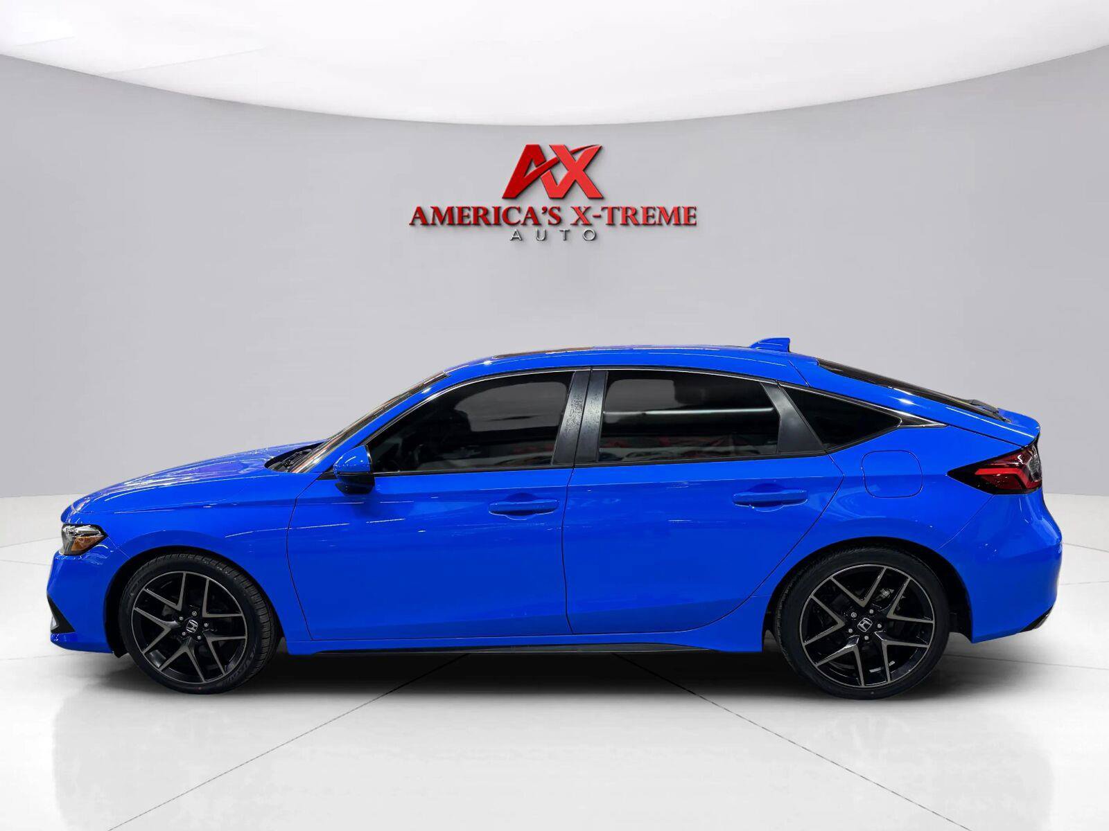 Used 2022 Honda Civic Sport Touring image 4