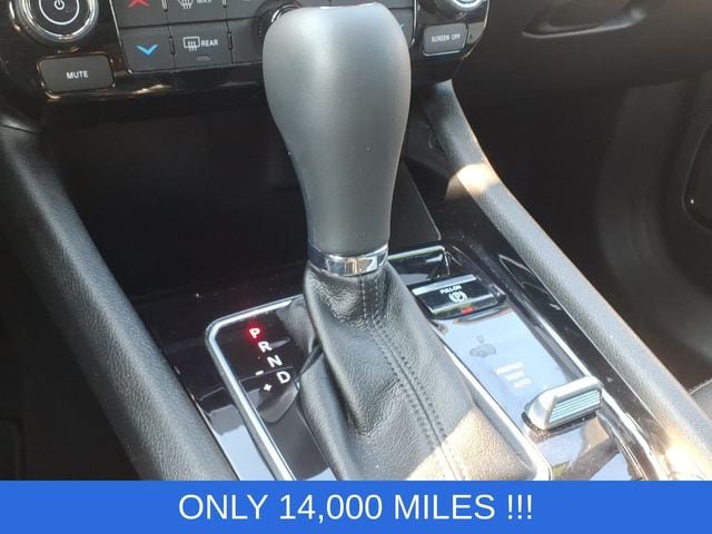 Used 2023 Jeep Compass Limited AWD/4WD image 18