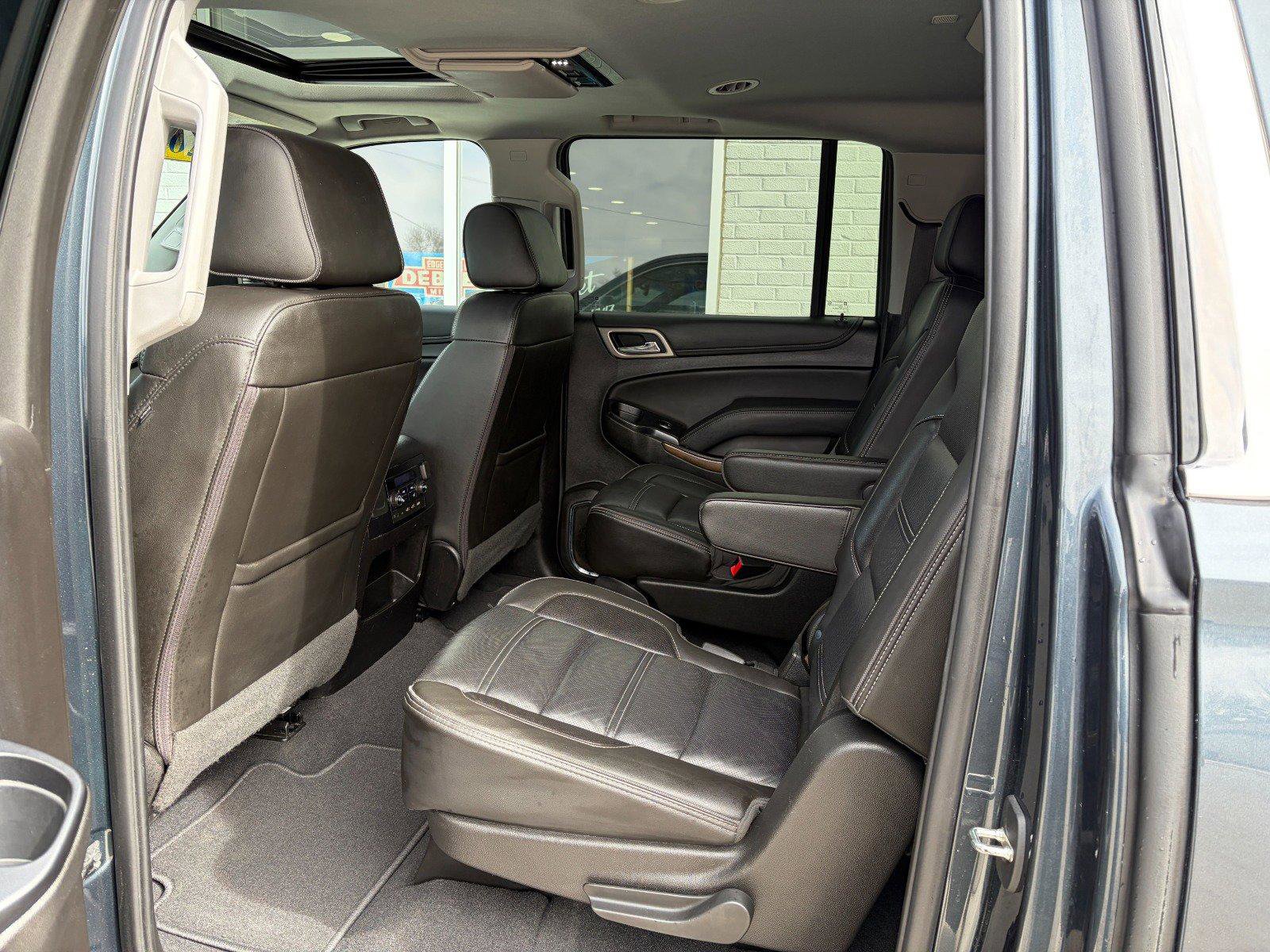 Used 2019 GMC Yukon XL Denali w/ Denali Ultimate Package image 22