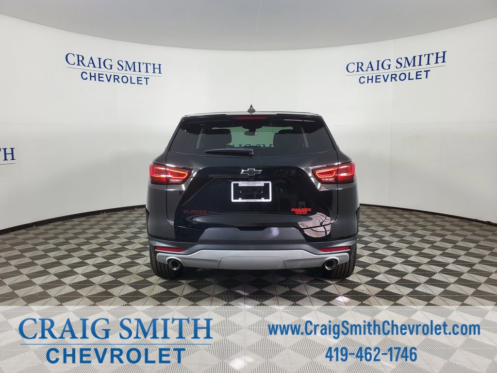 New 2025 Chevrolet Blazer LT w/ Redline Edition image 12