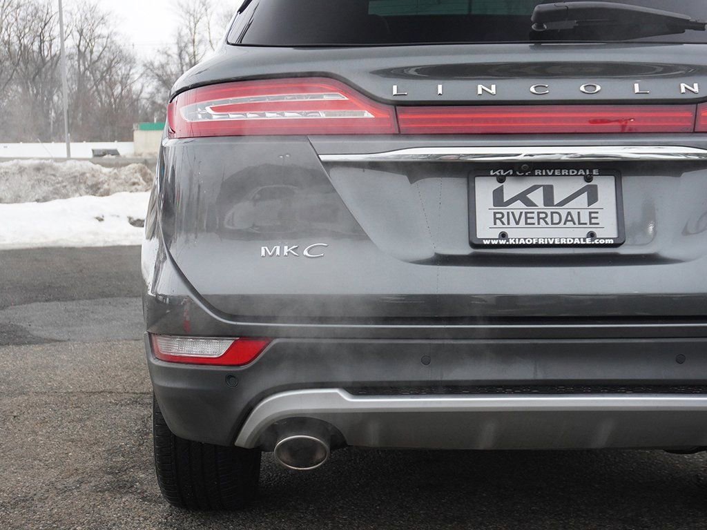 Used 2019 Lincoln MKC Reserve w/ MKC Climate Package AWD/4WD image 16