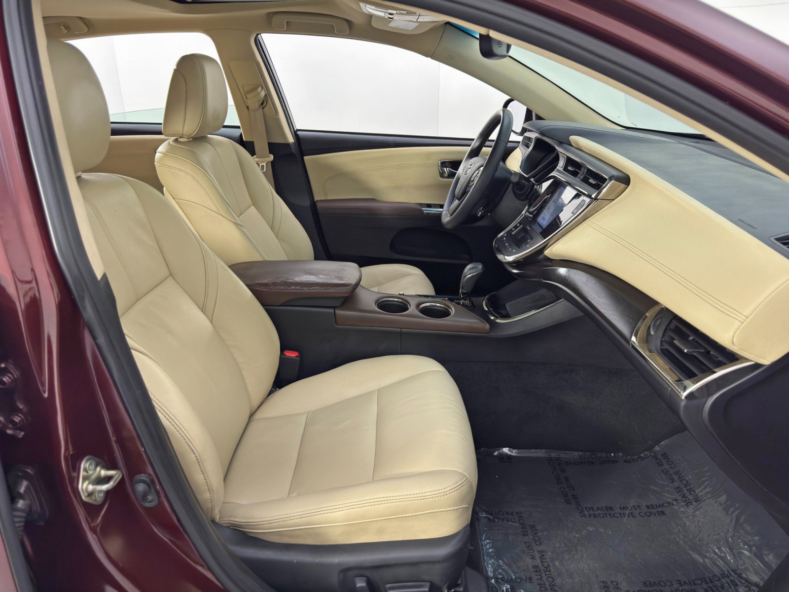 Used 2018 Toyota Avalon XLE Premium image 15