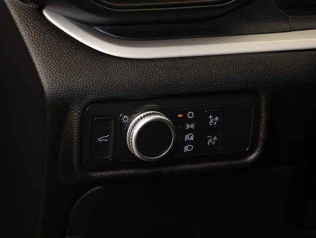 Certified 2022 Ford Explorer XLT image 25