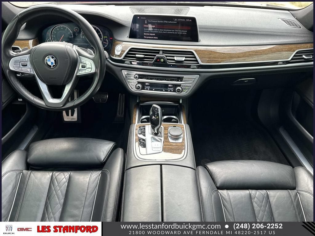 Used 2019 BMW 750i xDrive w/ M Sport Package AWD/4WD image 14