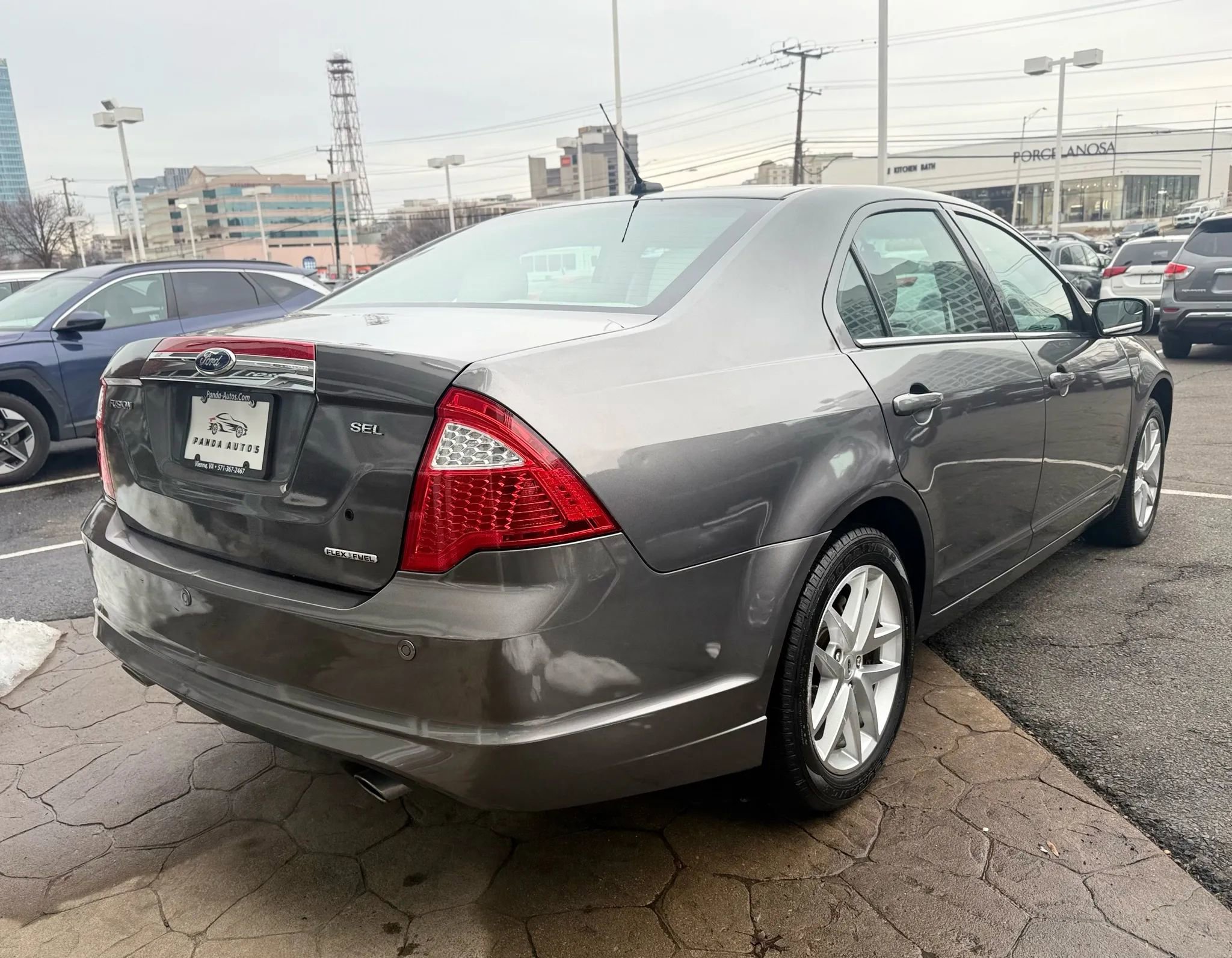 Used 2012 Ford Fusion SEL FWD image 7