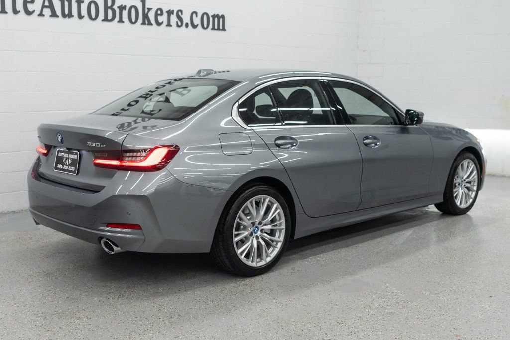 Used 2024 BMW 330e xDrive image 32
