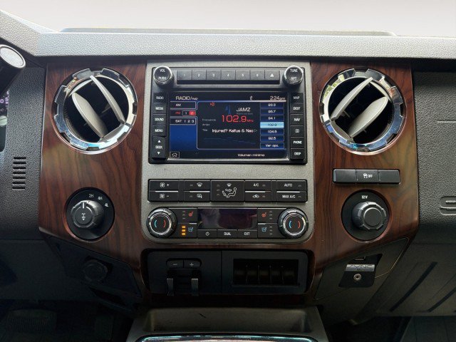 Used 2011 Ford F250 Lariat w/ Lariat Ultimate Pkg AWD/4WD image 12