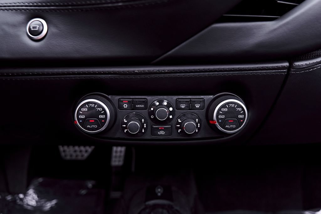 Used 2019 Ferrari 488 Spider RWD image 88