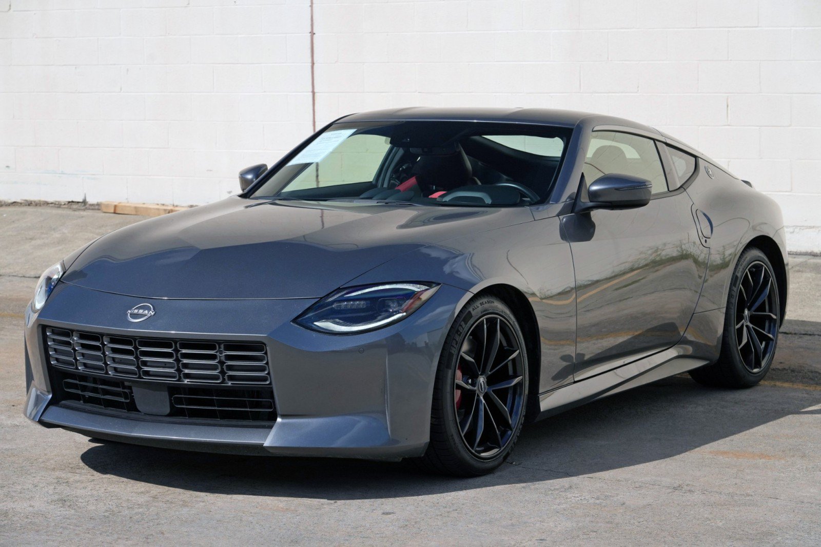 Used 2025 Nissan Z Performance w/ Floor Mat Package RWD image 41