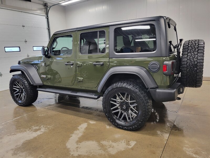 Used 2021 Jeep Wrangler Unlimited Sport AWD/4WD image 6