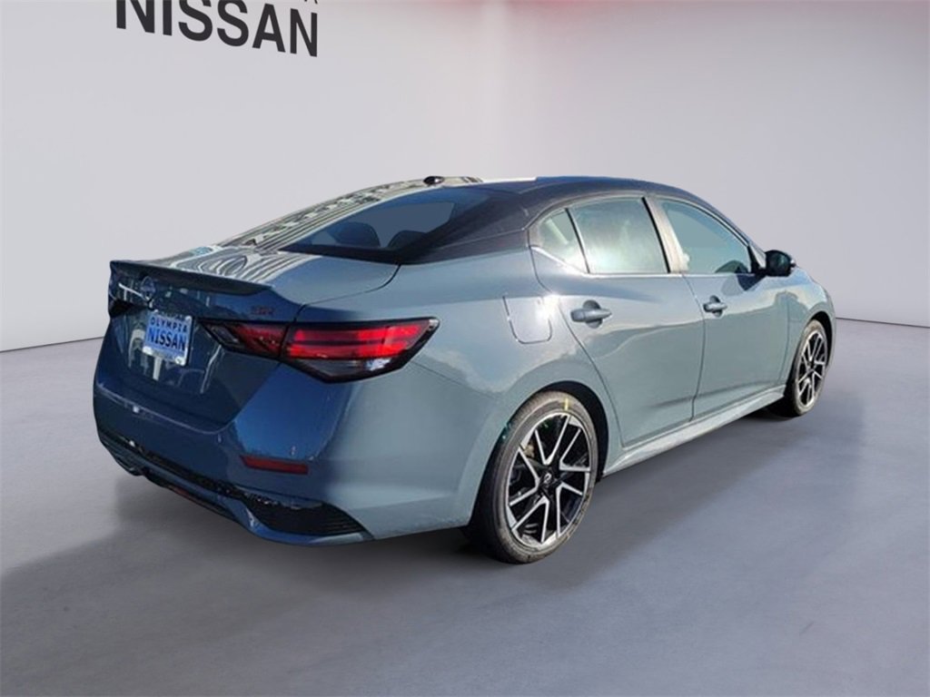 New 2025 Nissan Sentra SR w/ SR Premium Package image 4