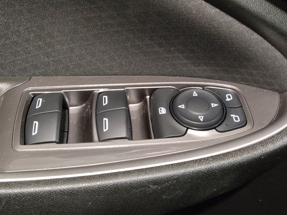 Used 2022 Chevrolet Malibu RS FWD image 27