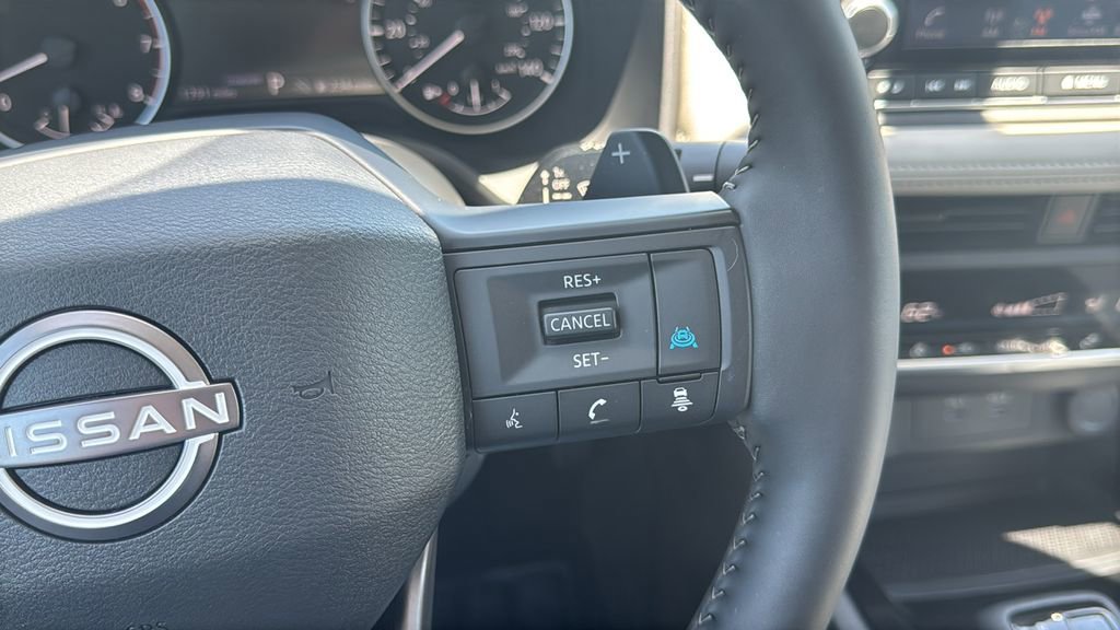 Used 2026 Nissan Rogue Dark Armor FWD image 26