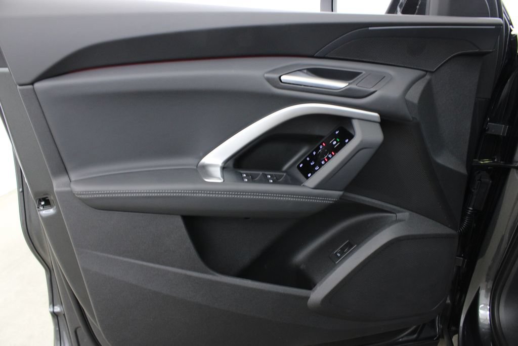 New 2026 Audi Q5 Premium AWD/4WD image 17