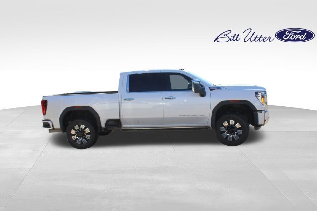 Used 2024 GMC Sierra 2500 Denali w/ Denali Reserve Package AWD/4WD image 4