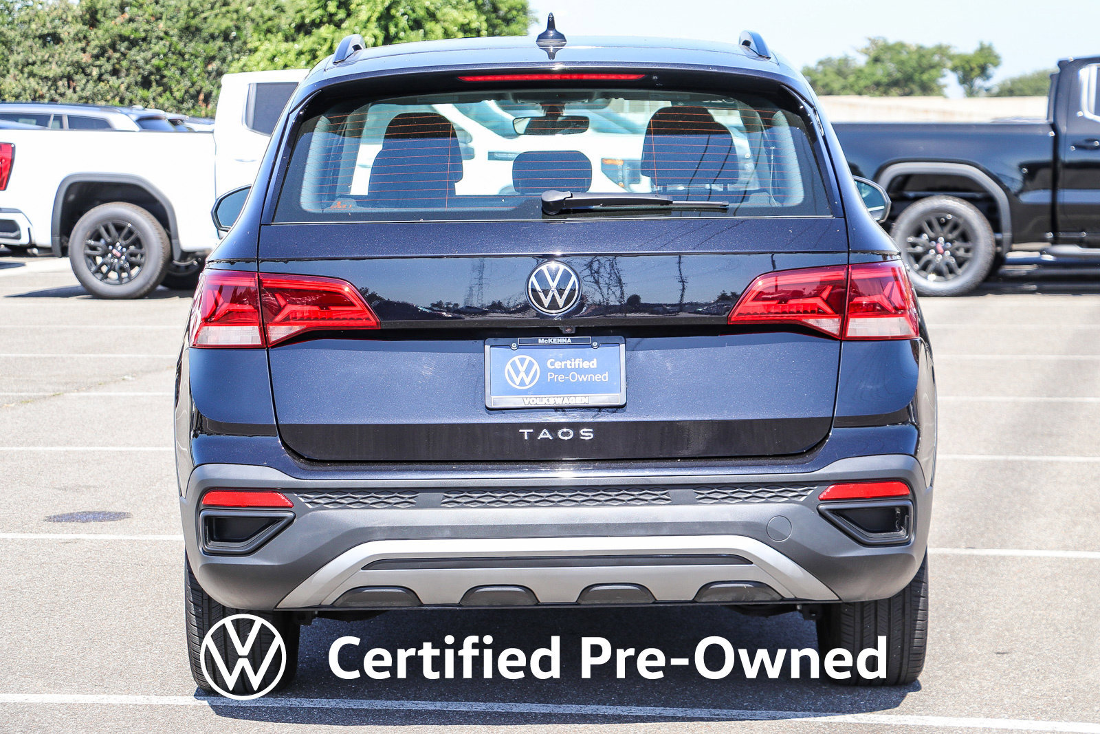 Certified 2023 Volkswagen Taos S FWD image 8