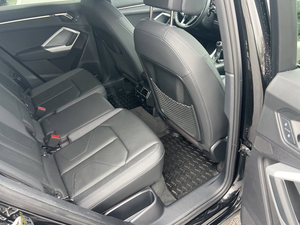 Used 2023 Audi Q3 2.0T Premium image 62
