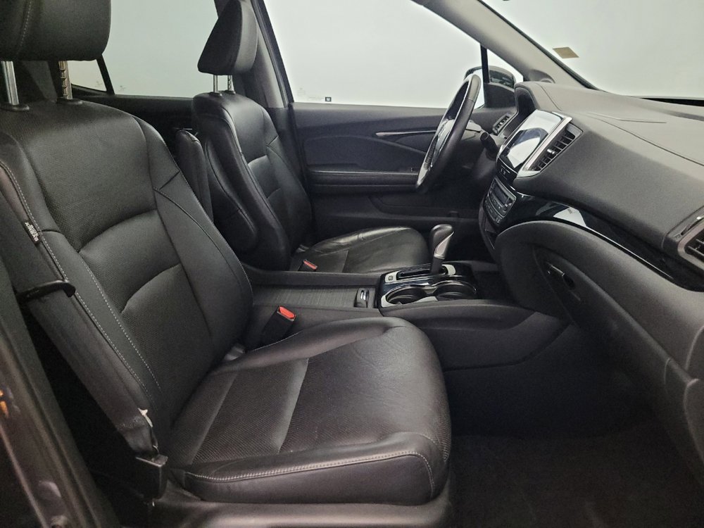 Used 2018 Honda Ridgeline RTL-E image 21