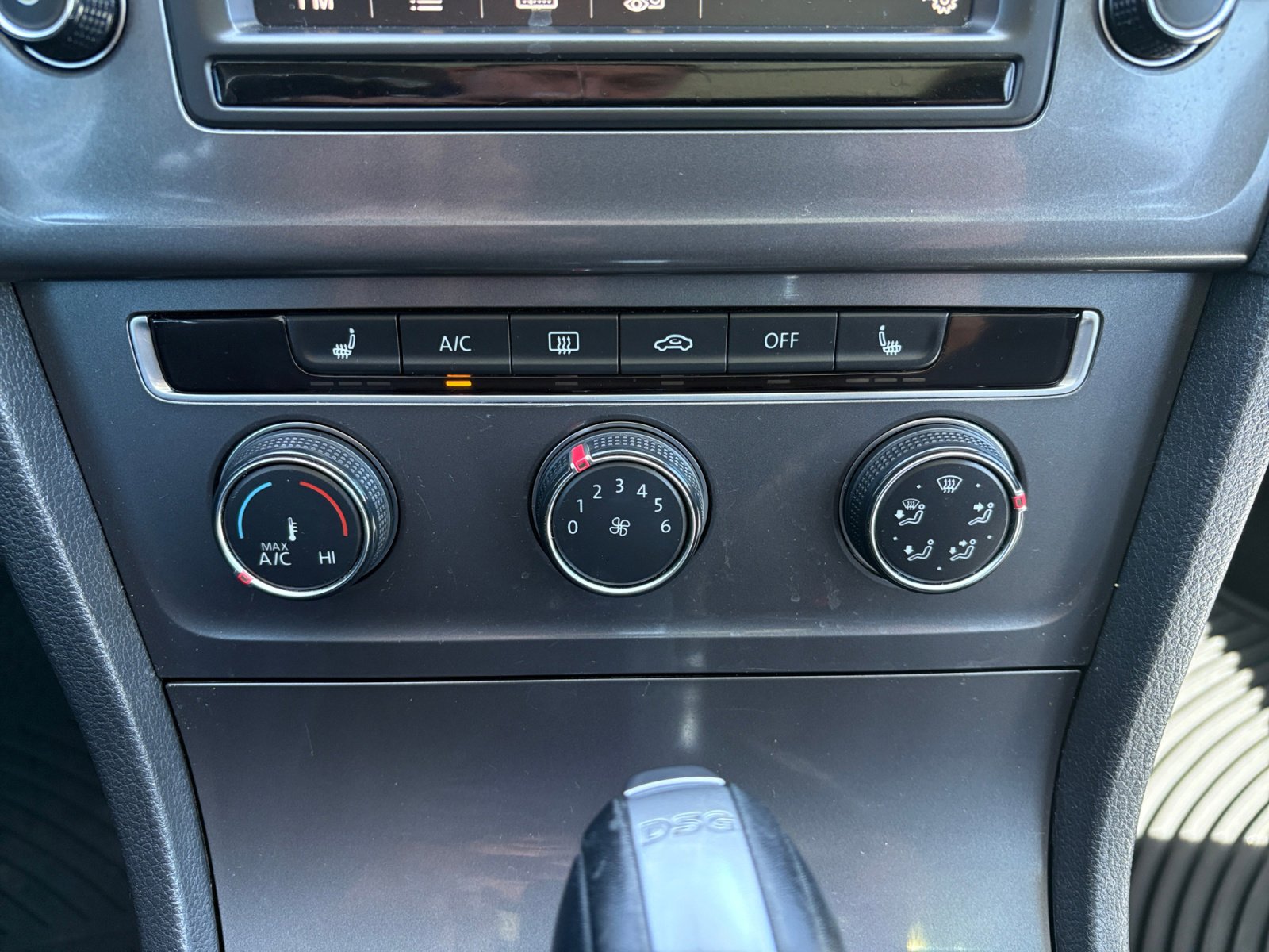 Used 2017 Volkswagen Golf Alltrack SE image 17