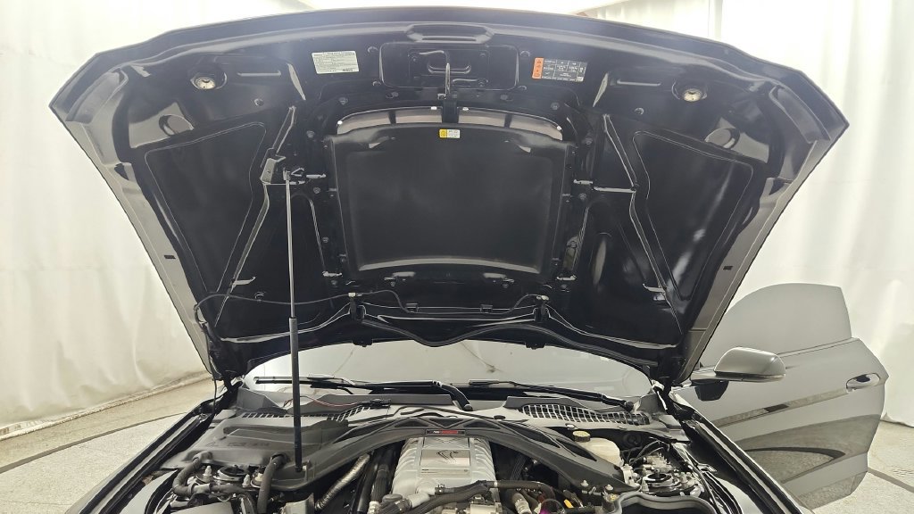 Used 2020 Ford Mustang Shelby GT500 w/ Technology Package RWD image 32