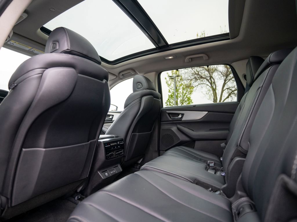 Certified 2024 Acura MDX SH-AWD w/ Technology Package image 43