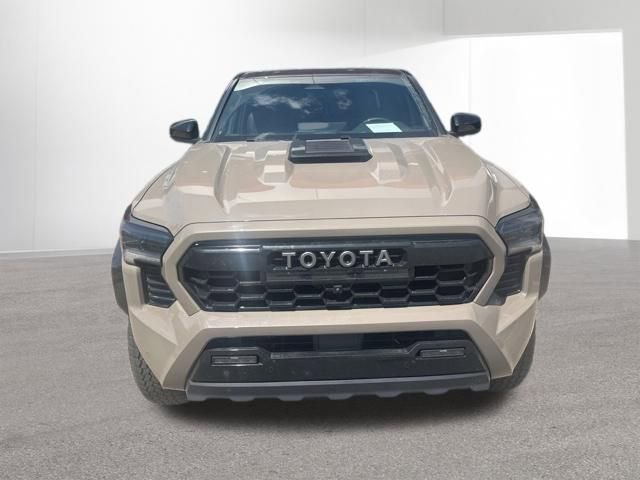 Used 2025 Toyota Tacoma TRD Pro AWD/4WD image 6