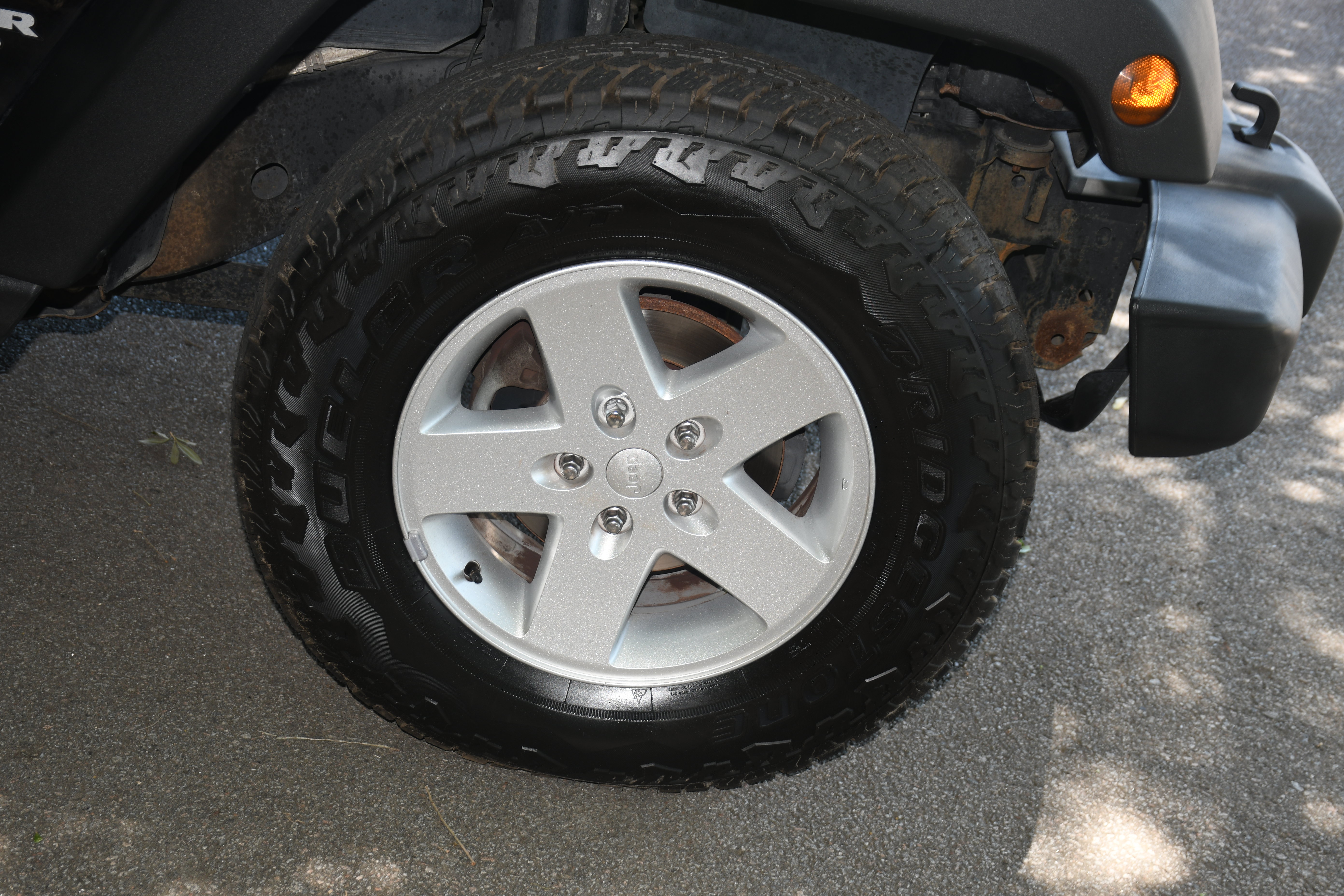 Used 2017 Jeep Wrangler Unlimited Sport w/ Quick Order Package 24S AWD/4WD image 20