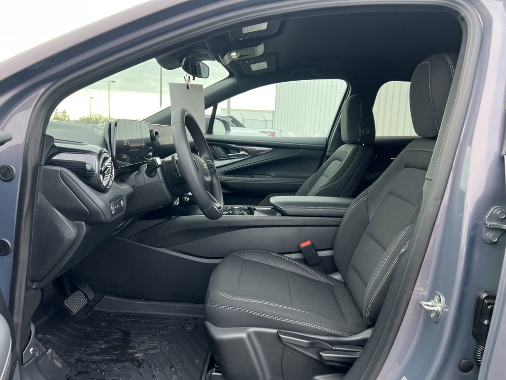 New 2026 Chevrolet Blazer EV LT image 4