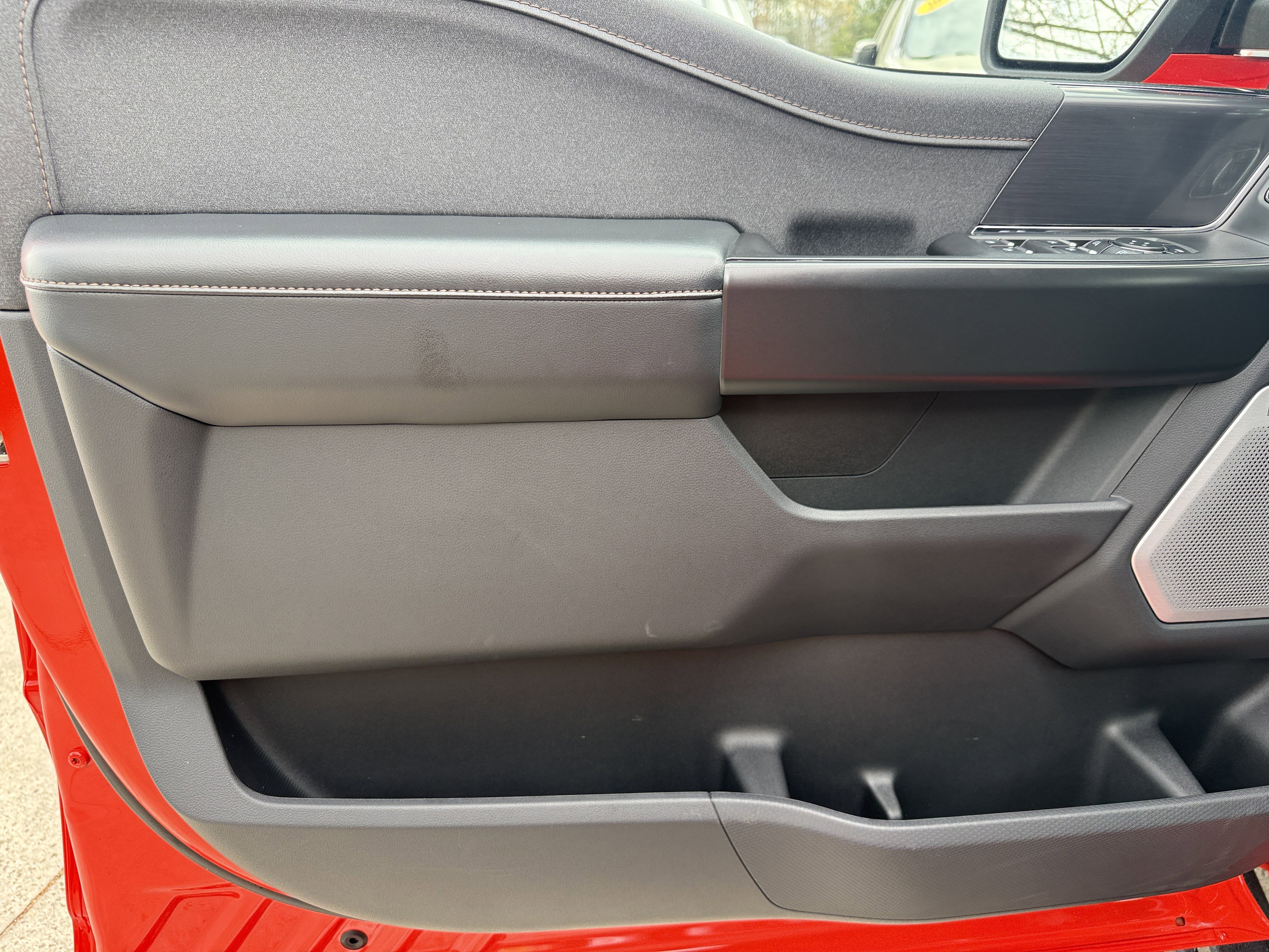 Used 2023 Ford F150 Raptor AWD/4WD image 10