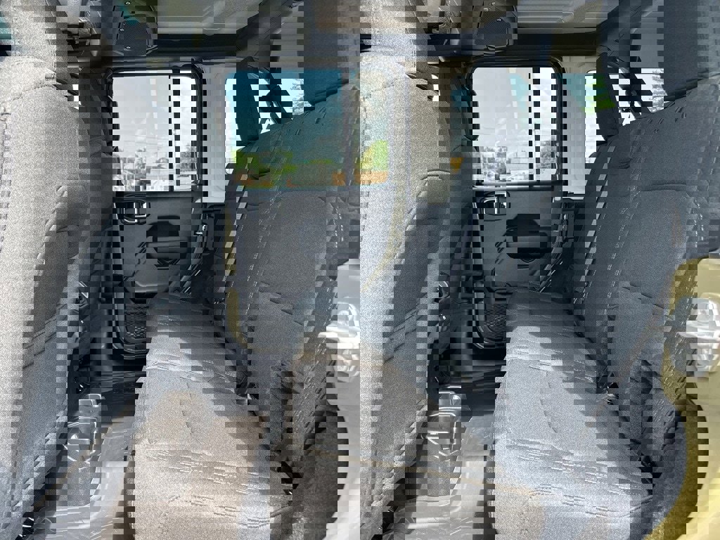 New 2025 Jeep Wrangler Unlimited Sport image 27