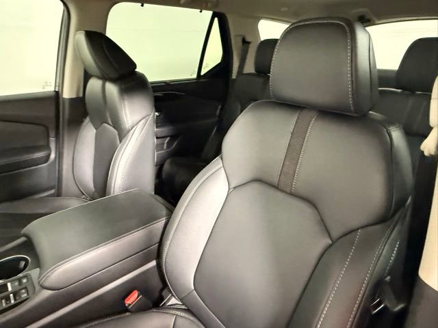 Used 2025 Honda Pilot EX-L image 29