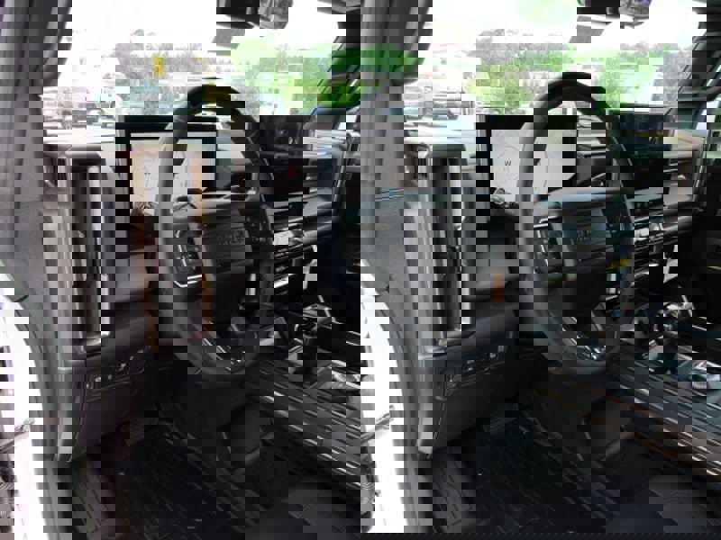 New 2025 GMC Hummer EV 2X image 26