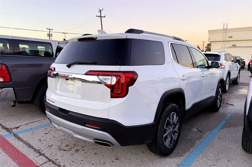 Used 2023 GMC Acadia SLT image 5