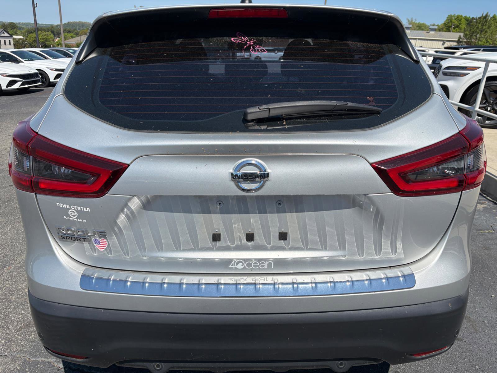 Used 2020 Nissan Rogue Sport S FWD image 7