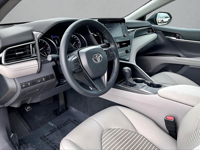 Used 2024 Toyota Camry SE w/ Convenience Package FWD image 14