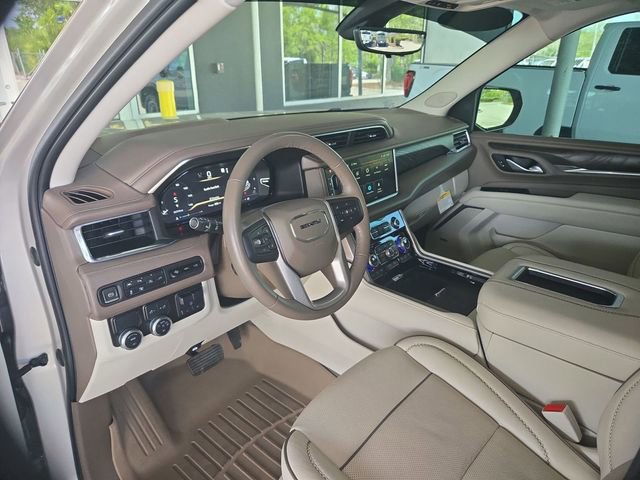 Certified 2022 GMC Yukon Denali w/ Denali Premium Package image 11