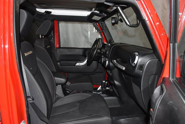 Used 2013 Jeep Wrangler Unlimited Sahara w/ Connectivity Group image 16