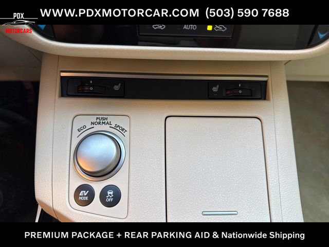 Used 2013 Lexus ES 300h w/ Premium Pkg FWD image 28