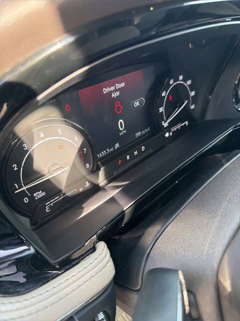 Used 2021 Lincoln Corsair FWD w/ Premium Package image 7