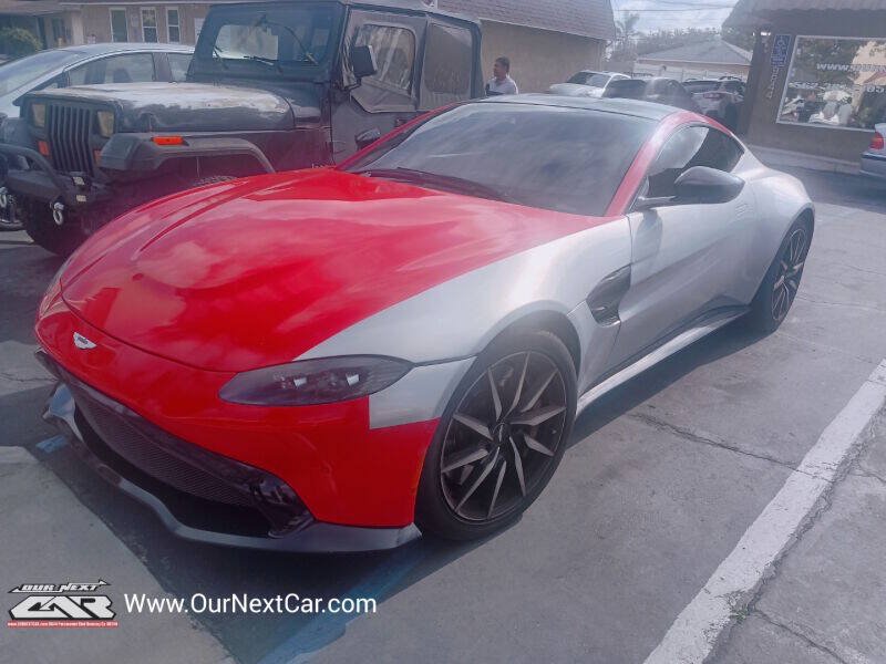 Used 2019 Aston Martin V8 Vantage Coupe RWD image 25