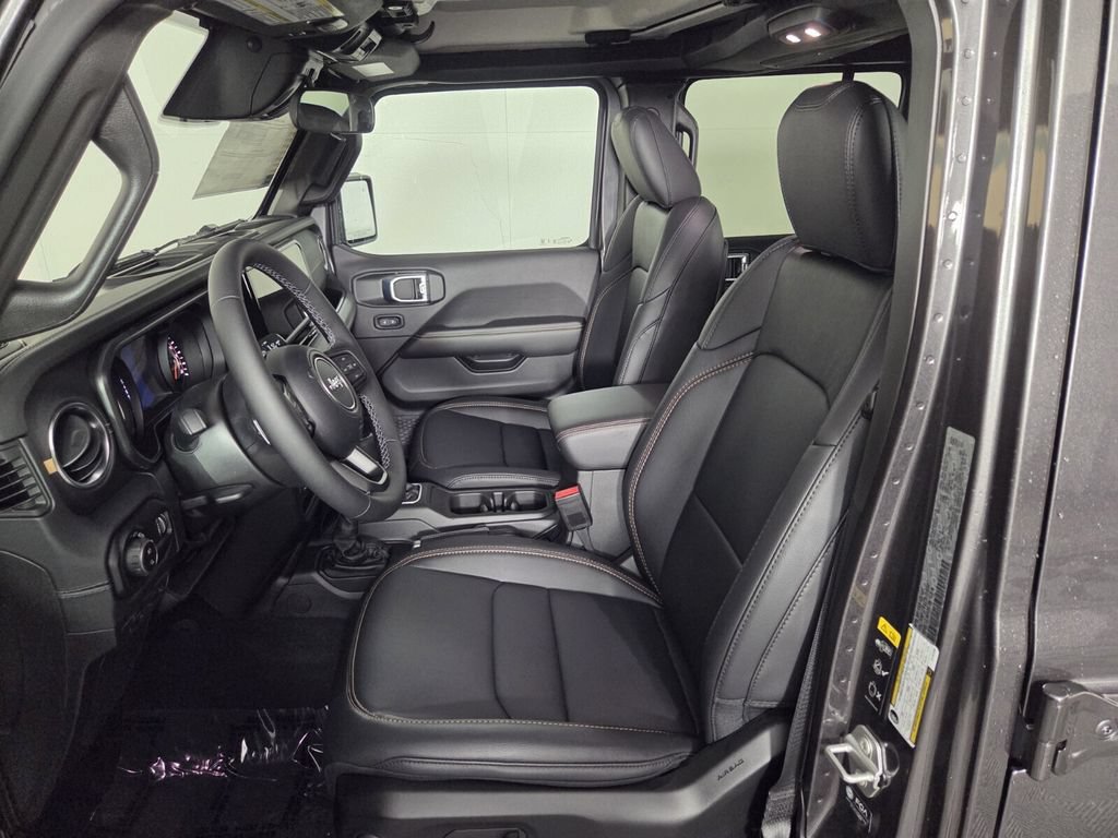 New 2026 Jeep Gladiator Sport AWD/4WD image 9