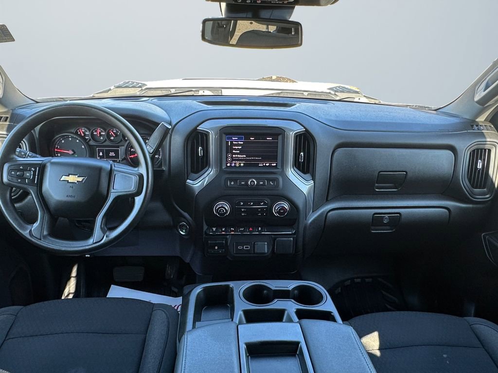 Used 2025 Chevrolet Silverado 3500 W/T w/ WT/CX Safety Package image 10